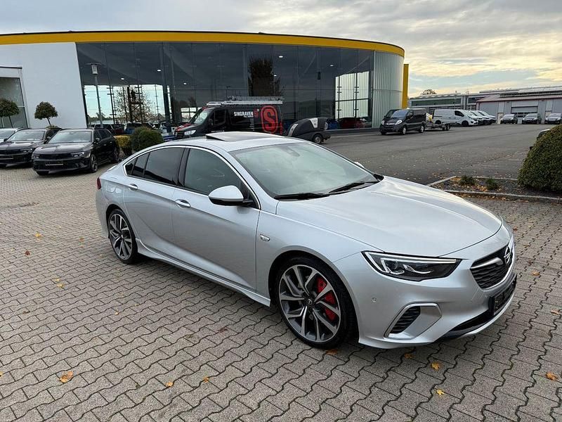 Gebraucht Opel Insignia Sport 209 PS (153 kW) 2020 Silber Limousine