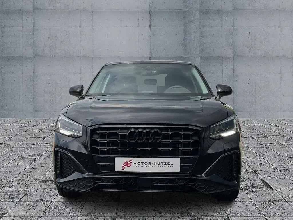 Neu Audi Q2 S-Line 150 PS (110 kW) 2026 Schwarz SUV