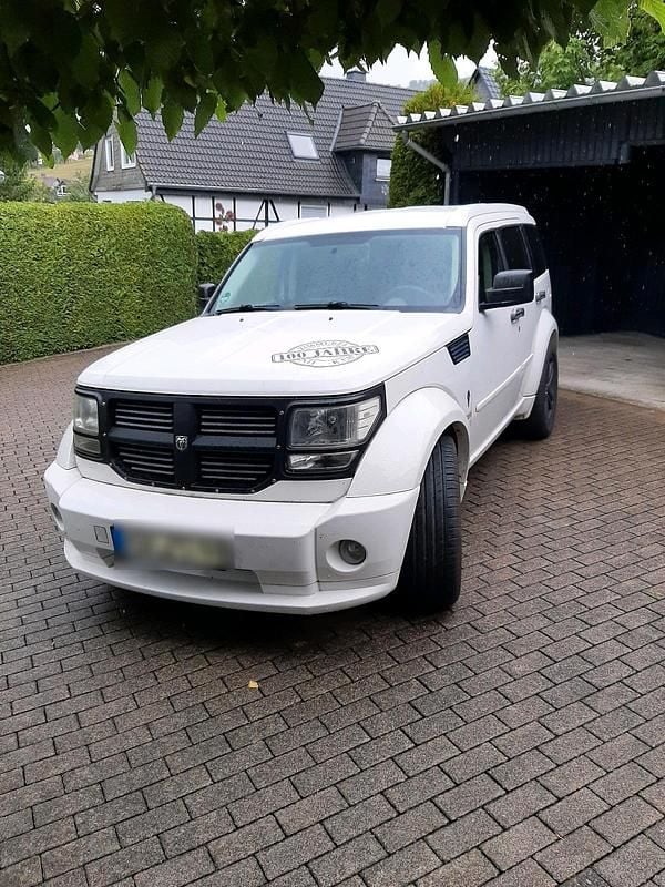 Weiß Gebraucht 2008 Dodge Nitro SUV | 4.300 € (Superpreis) - Bild 1/4