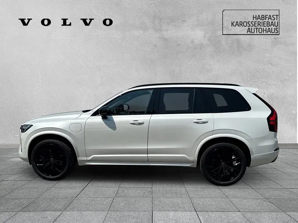 Neu Volvo XC90 Ultra 407 PS (299 kW) 2026 Crystal white / metallic SUV