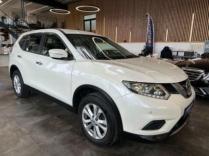 Gebraucht Nissan X-Trail Visia 131 PS (96 kW) 2016 Weiß SUV