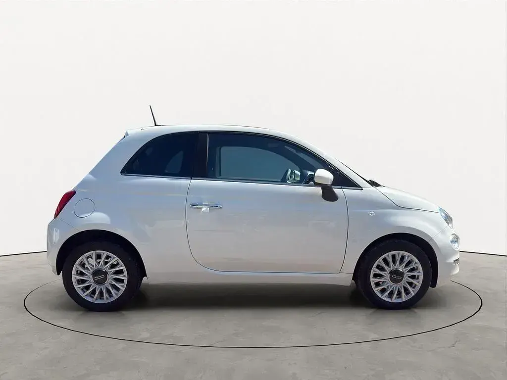 Gebraucht Fiat 500 Dolcevita 69 PS (50 kW) 2024 Weiß Kleinwagen