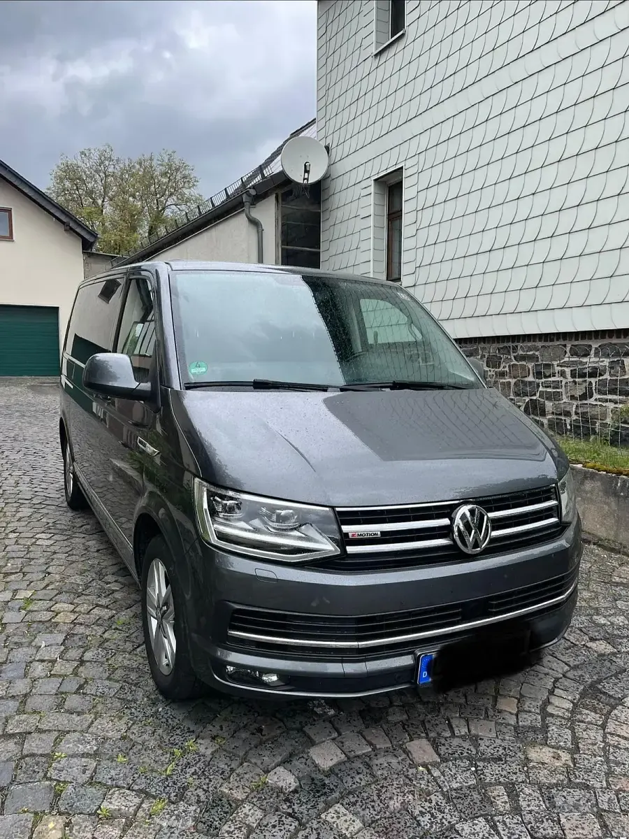 Gebraucht VW T6 Highline 200 PS (147 kW) 2018 Grau Van