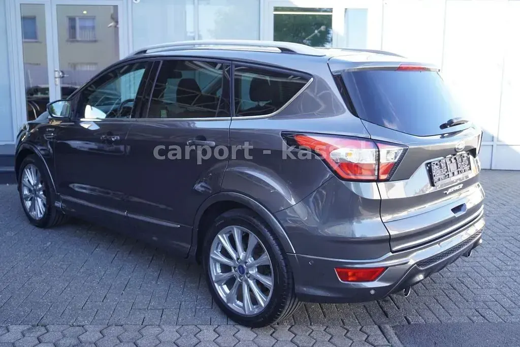 Gebraucht Ford Kuga Vignale 175 PS (128 kW) 2018 Grau SUV