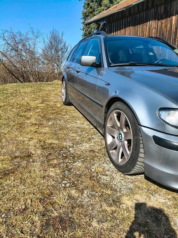 Gebraucht BMW 330 204 PS (150 kW) 2003 Andere farben Kombi