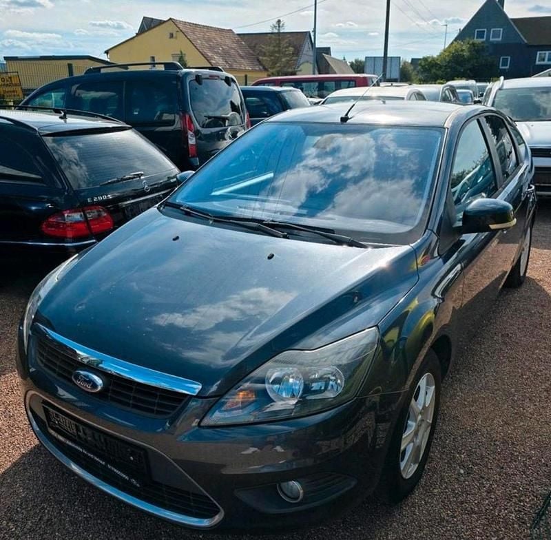Gebraucht Ford Focus Titanium 109 PS (80 kW) 2010 Schwarz Limousine