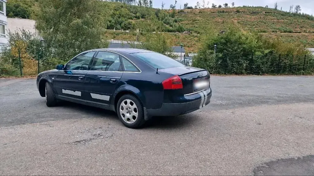 Second-hand Audi A6 193 CP (141 kW) 2000 Albastru Berlinǎ