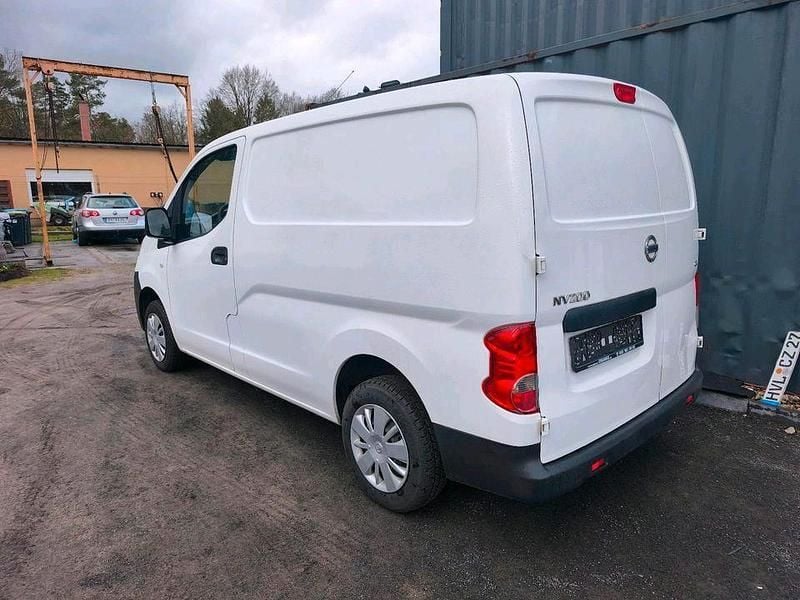 Gebraucht Nissan NV200 90 PS (66 kW) 2016 Weiß Van / Kleinbus