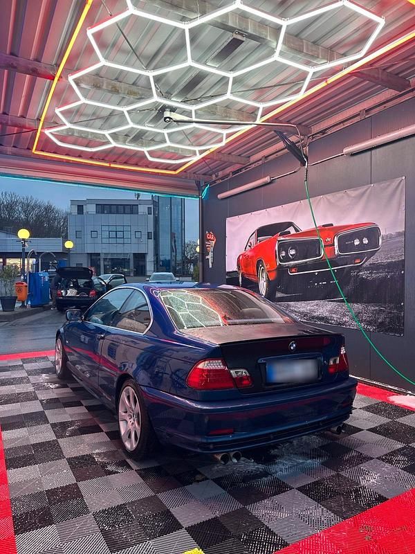 Gebraucht BMW 330 Basis 231 PS (169 kW) 2002 Blau Coupé