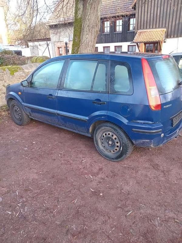 Gebraucht Ford Fusion Trend 80 PS (58 kW) 2003 Limousine