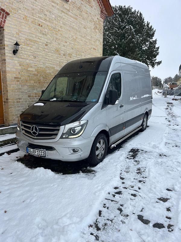 Silber Gebraucht 2015 Mercedes Sprinter Van | 15.000 € - Bild 1/4