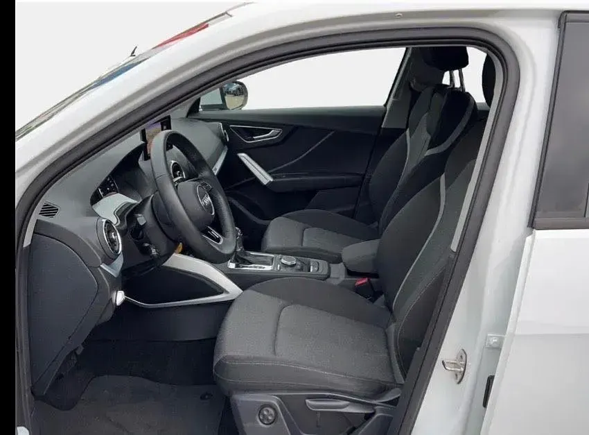 Gebraucht Audi Q2 Design 150 PS (110 kW) 2020 Weiß SUV