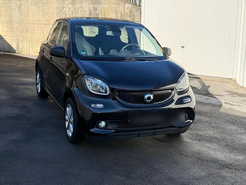 Gebraucht Smart ForFour Passion 71 PS (52 kW) 2019 Schwarz Kleinwagen