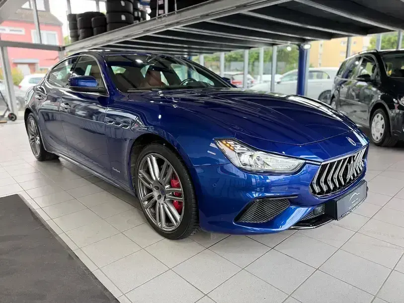 Gebraucht Maserati Ghibli 275 PS (202 kW) 2018 Blau Limousine