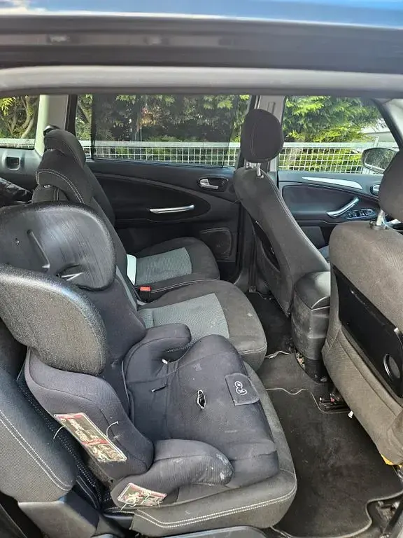 Gebraucht Ford S-MAX S 140 PS (102 kW) 2010 Schwarz Van / Kleinbus