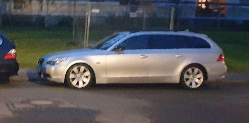 Gebraucht BMW 525 177 PS (130 kW) 2005 Kombi