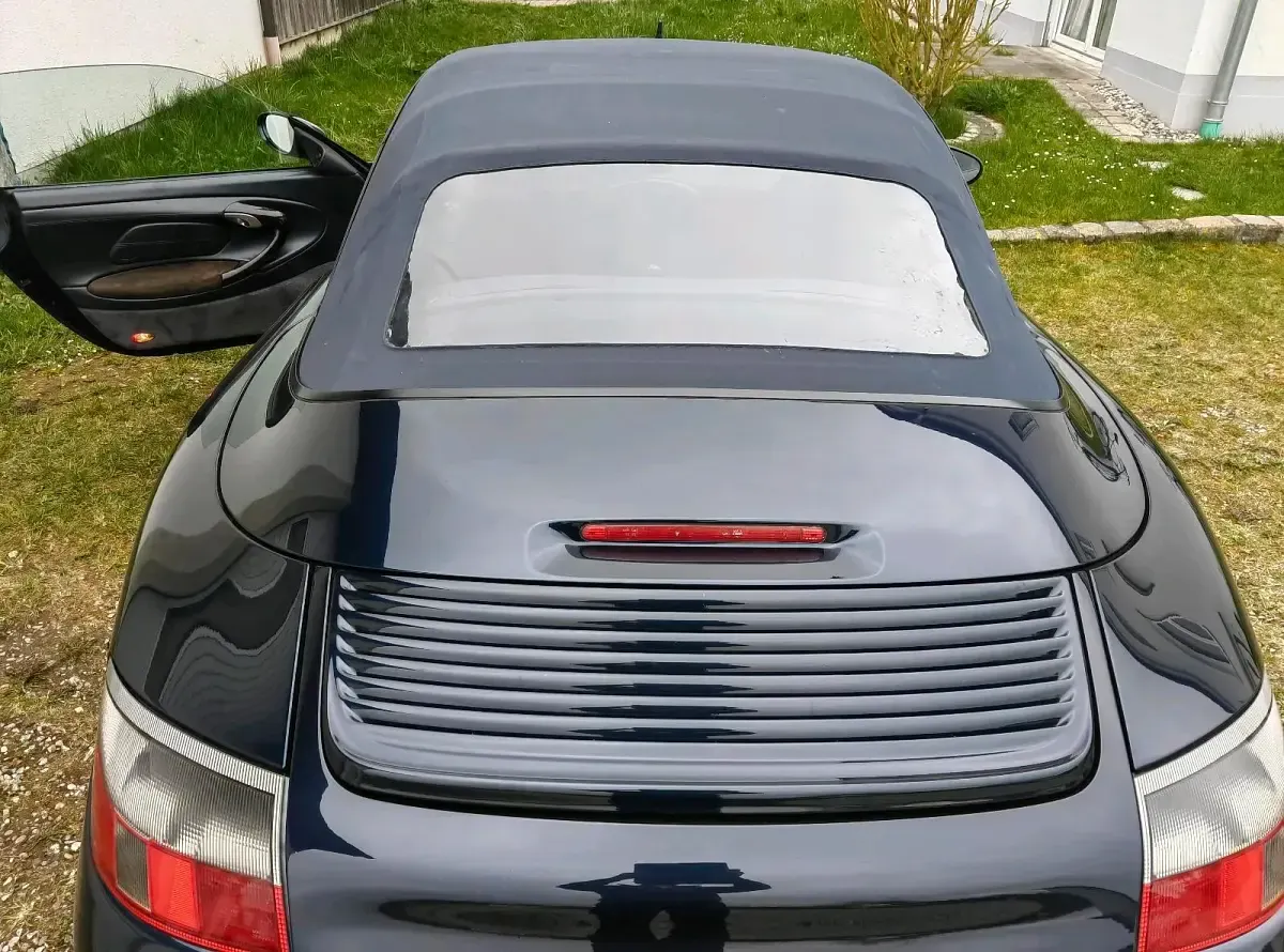 Gebraucht Porsche 996 300 PS (220 kW) 1999 Blau Cabrio