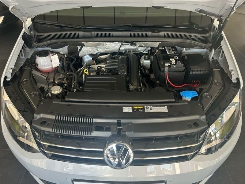 Gebraucht VW Sharan Comfortline 150 PS (110 kW) 2019 Silber Van / Kleinbus
