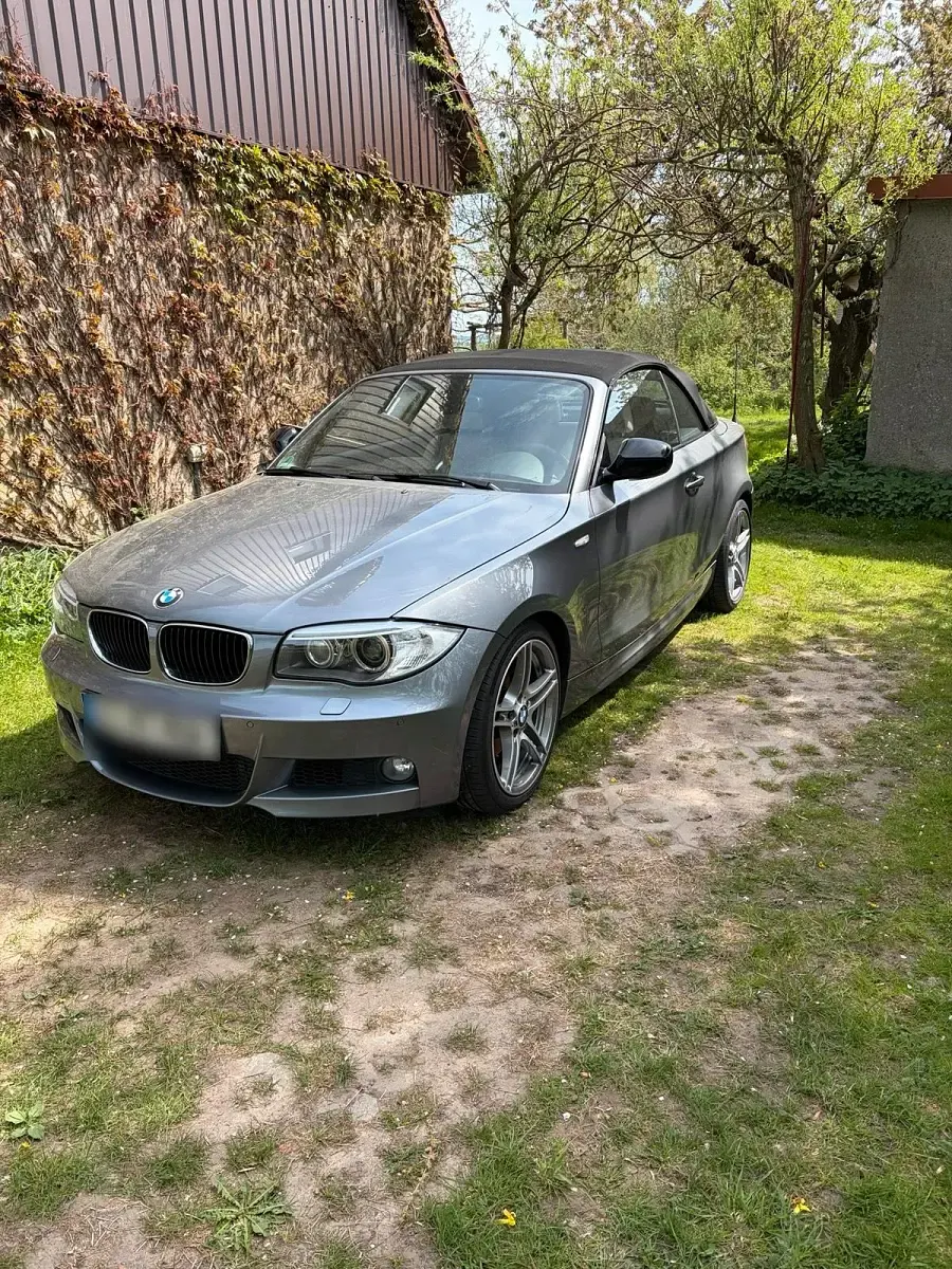 Gebraucht BMW 125 Cabriolet M Sport 270 PS (198 kW) 2012 Silber Cabrio