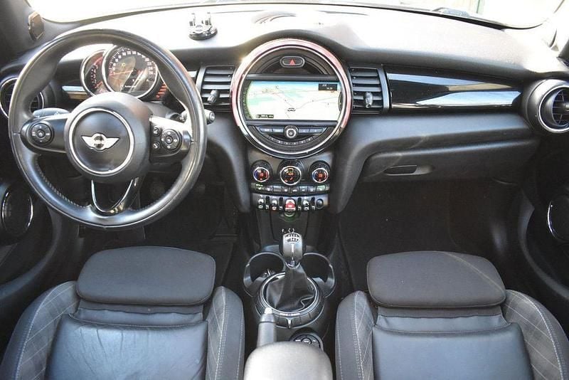 Gebraucht Mini Cooper SD Business 170 PS (125 kW) 2017 Blau Kleinwagen