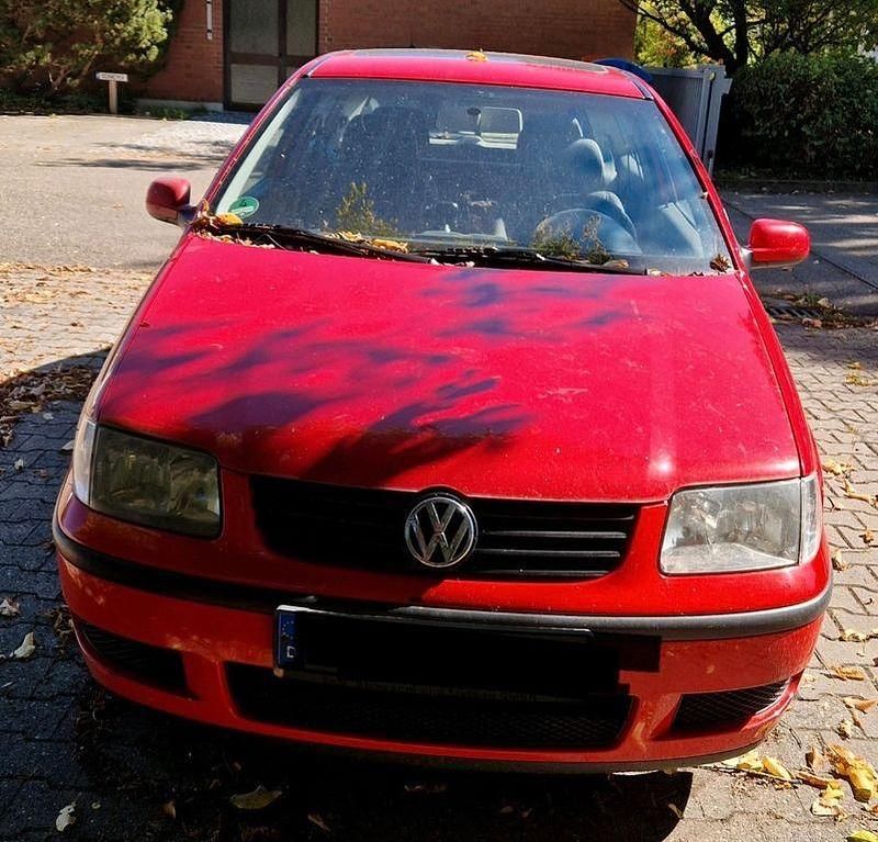 Rot Gebraucht 2001 VW Polo Basis Limousine | 590 € (Fairer Preis) - Bild 1/4