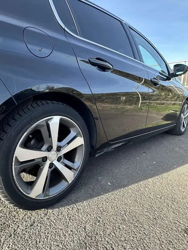 Gebraucht Peugeot 308 SW Allure 120 PS (88 kW) 2016 Kombi