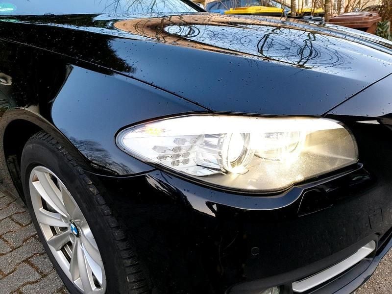 Gebraucht BMW 530 258 PS (189 kW) 2013 Schwarz Kombi