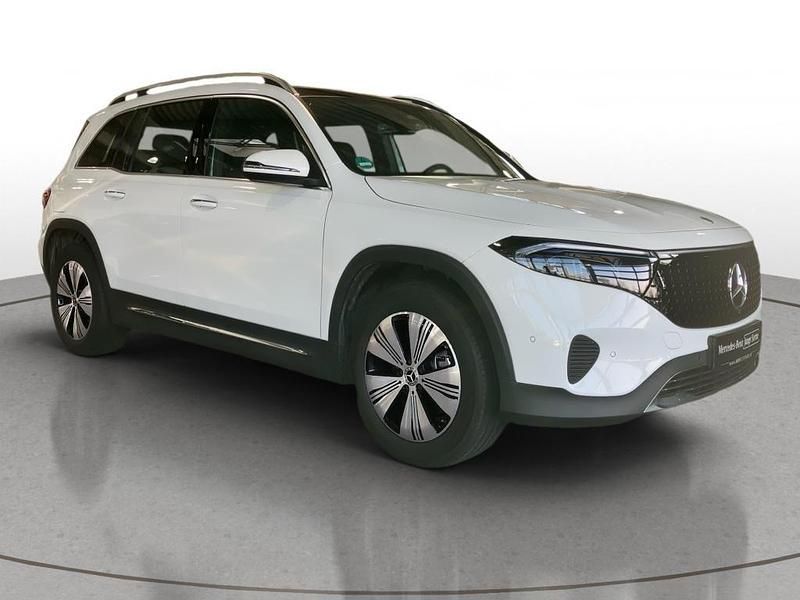 Gebraucht Mercedes EQB300 Progressive 167 kW (228 PS) 2024 Unilack polarweiß SUV