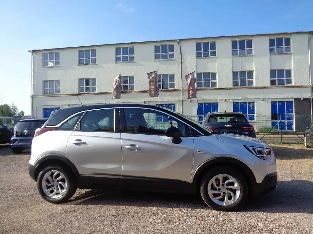 Gebraucht Opel Crossland Innovation 131 PS (96 kW) 2017 Silber SUV