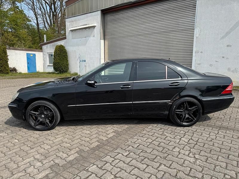 Usata Mercedes S320 201 CV (147 kW) 2003 Nero Berlina