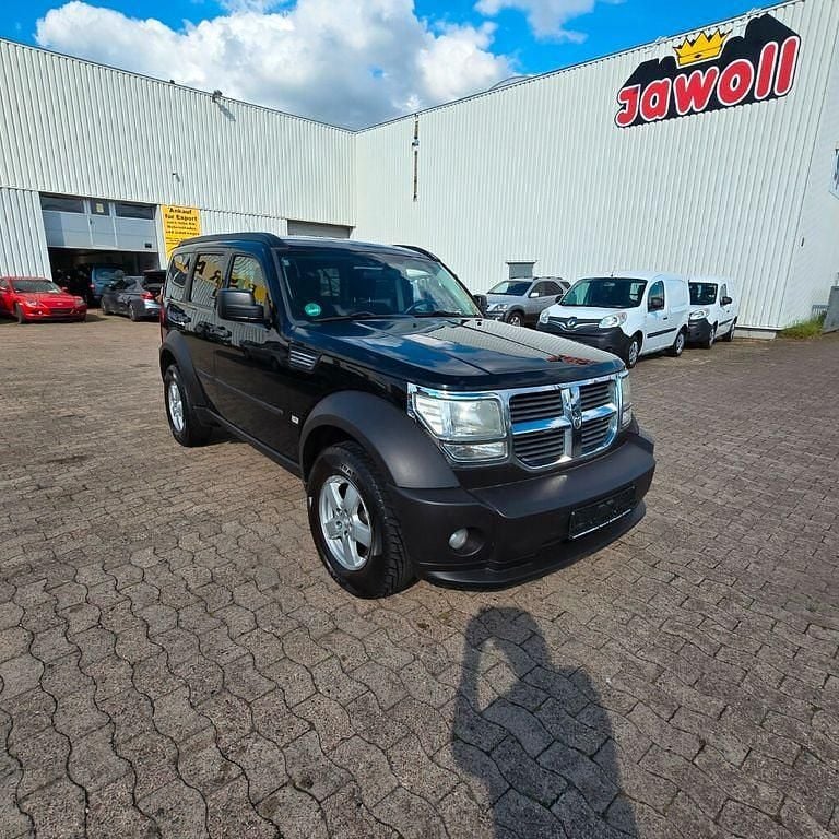 Second-hand Dodge Nitro 177 CP (130 kW) 2008 Negru SUV