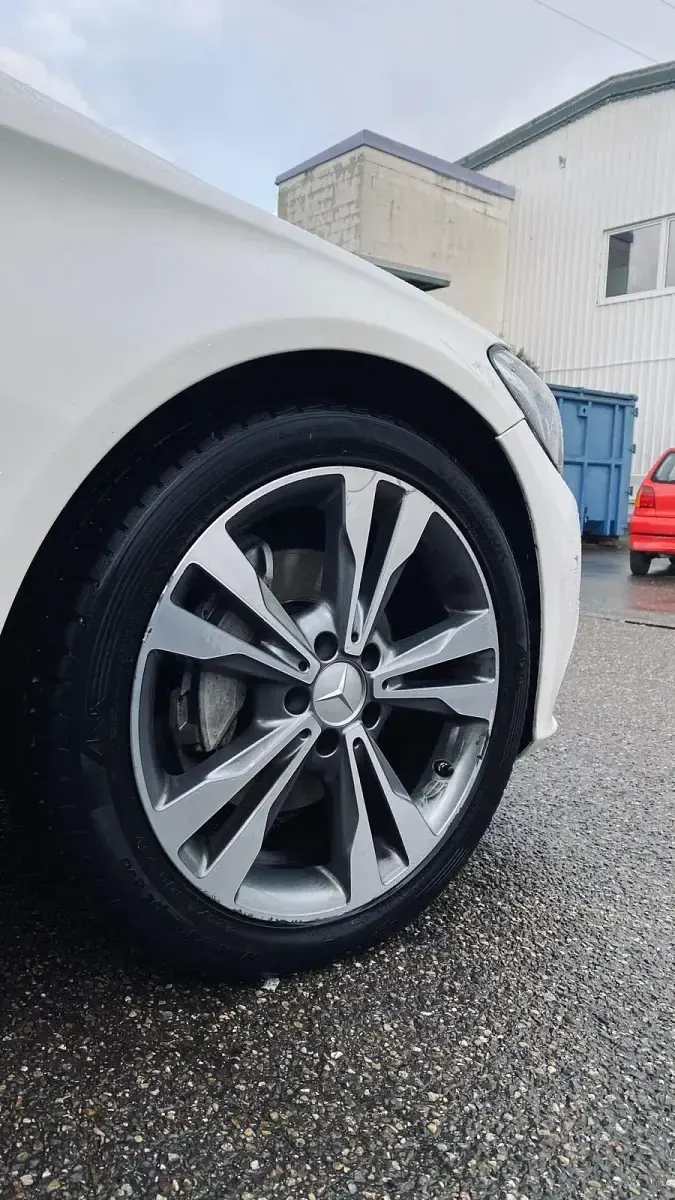 Gebraucht Mercedes C250 211 PS (155 kW) 2015 Weiß Kombi