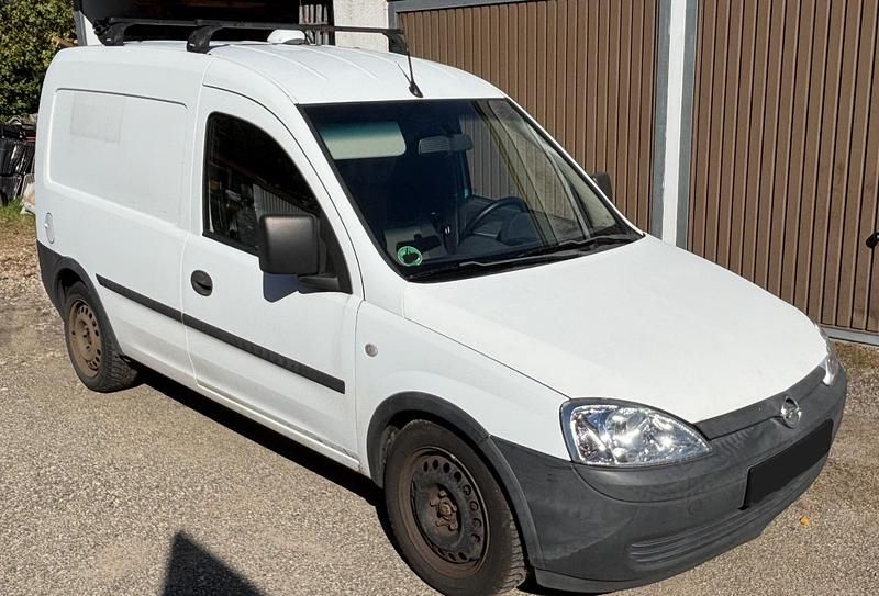 Weiß Gebraucht 2006 Opel Combo Van / Kleinbus | 2.200 € (Fairer Preis) - Bild 1/4