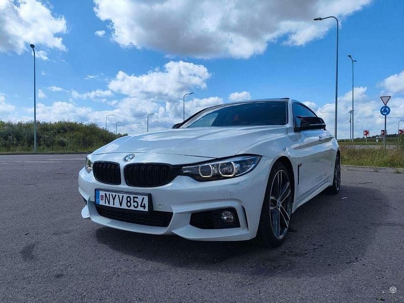 Weiß Gebraucht 2018 BMW 430 Gran Coupé M Sport Coupé | 16.000 € (Superpreis) - Bild 1/4
