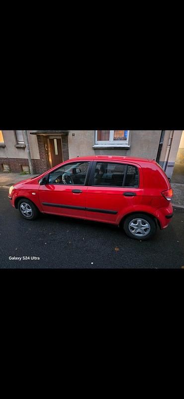 Gebraucht Hyundai Getz 63 PS (46 kW) 2005 Rot Kleinwagen