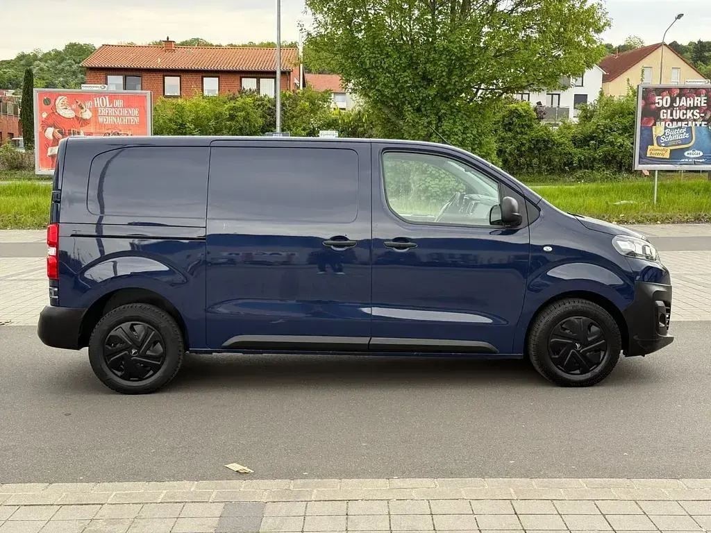 Używany Citroën Jumpy 122 KM (89 kW) 2018 Niebieski Minivan