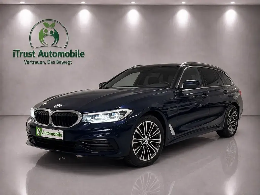 Gebraucht BMW 540 Sport Line 320 PS (235 kW) 2020 Blau Kombi