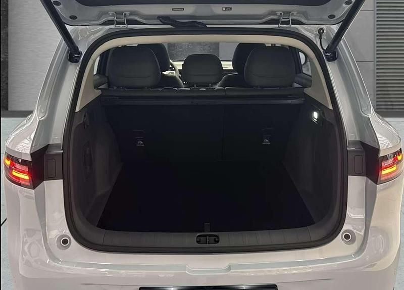 Neu Leapmotor B10 160 kW (218 PS) 2026 Galaxy silver SUV