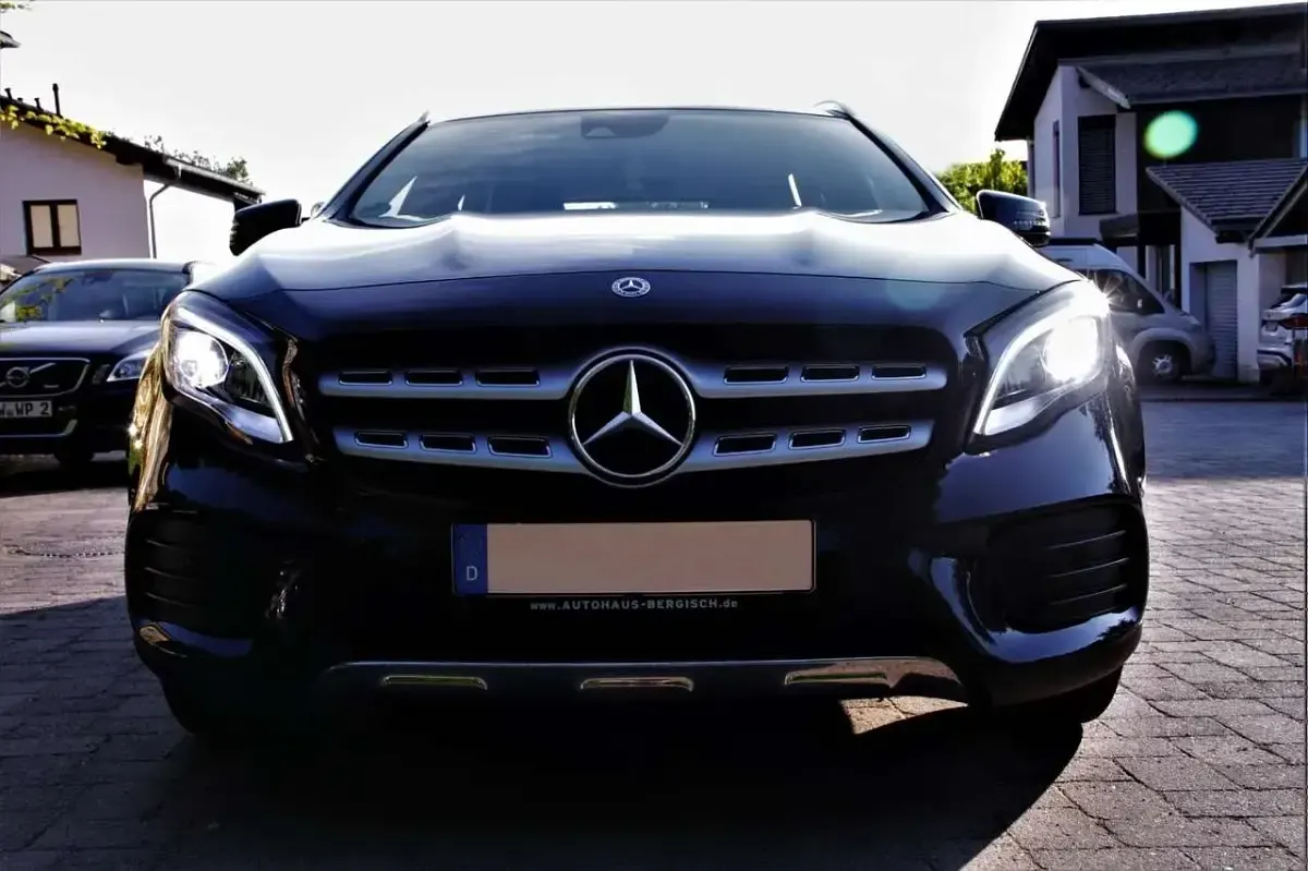 Gebraucht Mercedes GLA250 Style 211 PS (155 kW) 2019 SUV