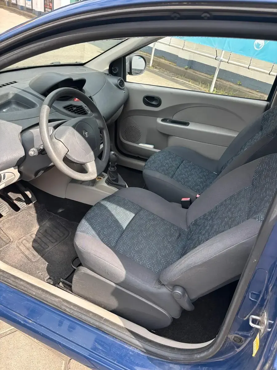 Gebraucht Renault Twingo 58 PS (42 kW) 2008 Blau Kleinwagen