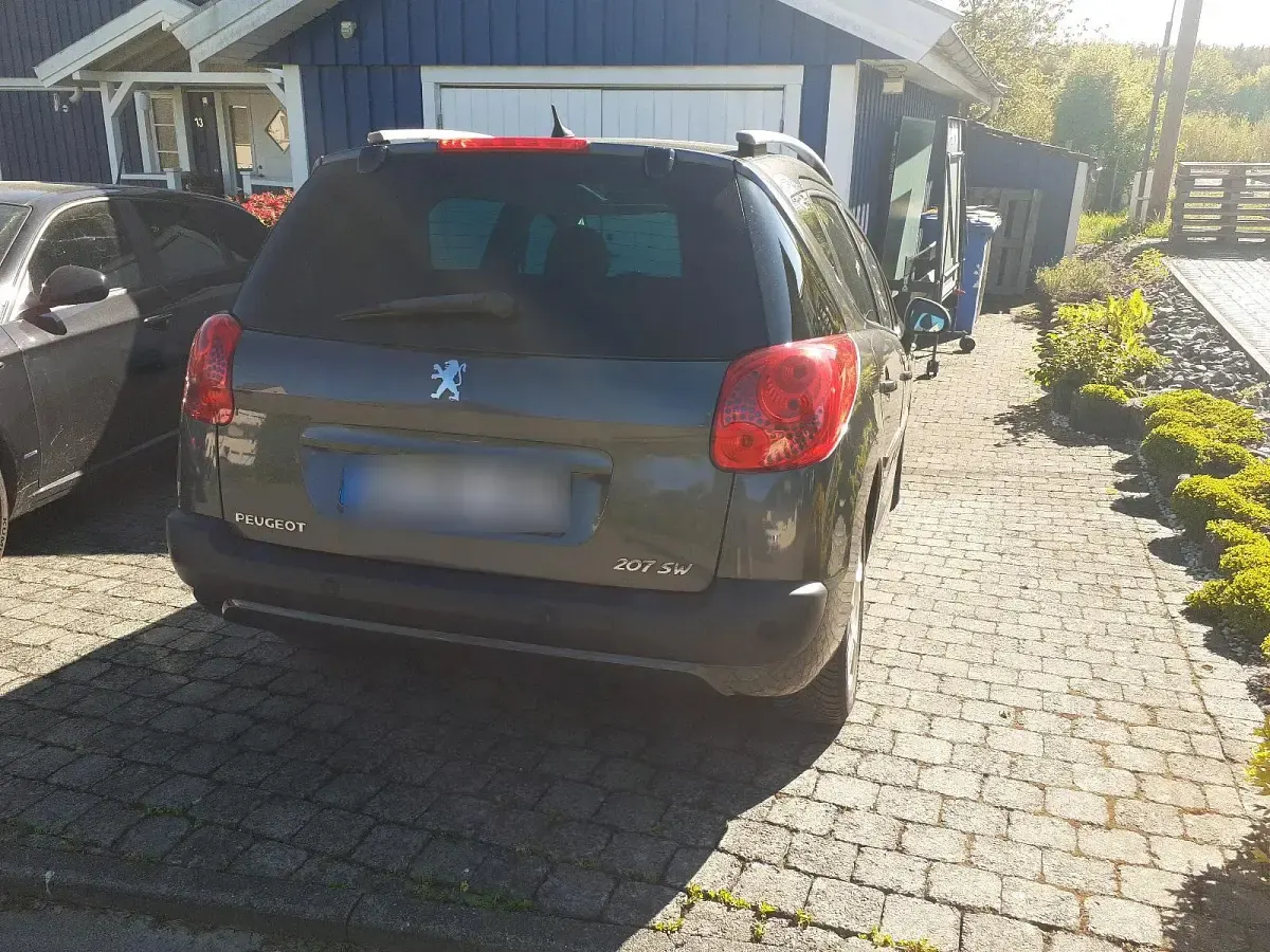 Gebraucht Peugeot 207 120 PS (88 kW) 2010 Kombi