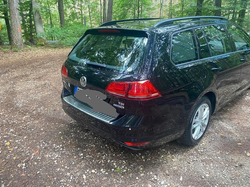 Gebraucht VW Golf VII 110 PS (80 kW) 2016 Schwarz Kombi