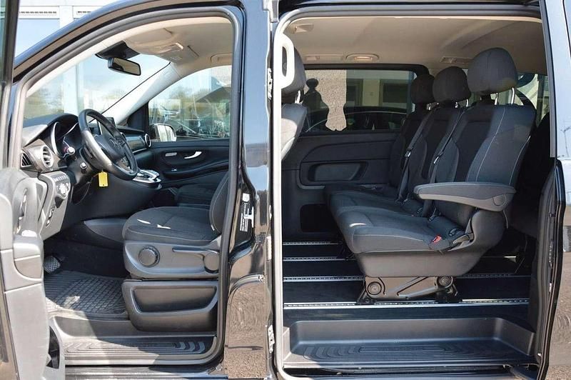 Gebraucht Mercedes V250 Edition 190 PS (139 kW) 2018 Schwarz Van / Kleinbus