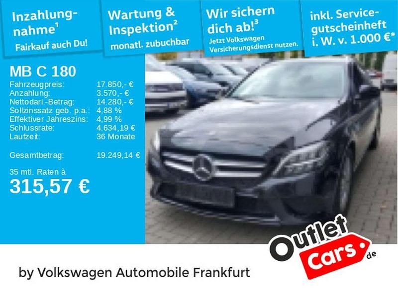 Obsidianschwarz metallic Gebraucht 2018 Mercedes C180 Avantgarde Kombi | 17.850 € (Fairer Preis) - Bild 1/1
