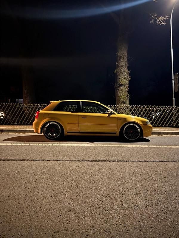 Second-hand Audi S3 204 CP (150 kW) 2000 Galben Hatchback