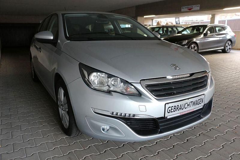 Gebraucht Peugeot 308 Active 131 PS (96 kW) 2015 Gris aluminium Kombi