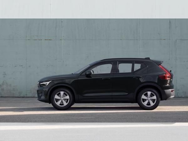 Schwarz (onyx black metallic) Neu 2025 Volvo XC40 SUV | 34.990 € (Superpreis) - Bild 1/4