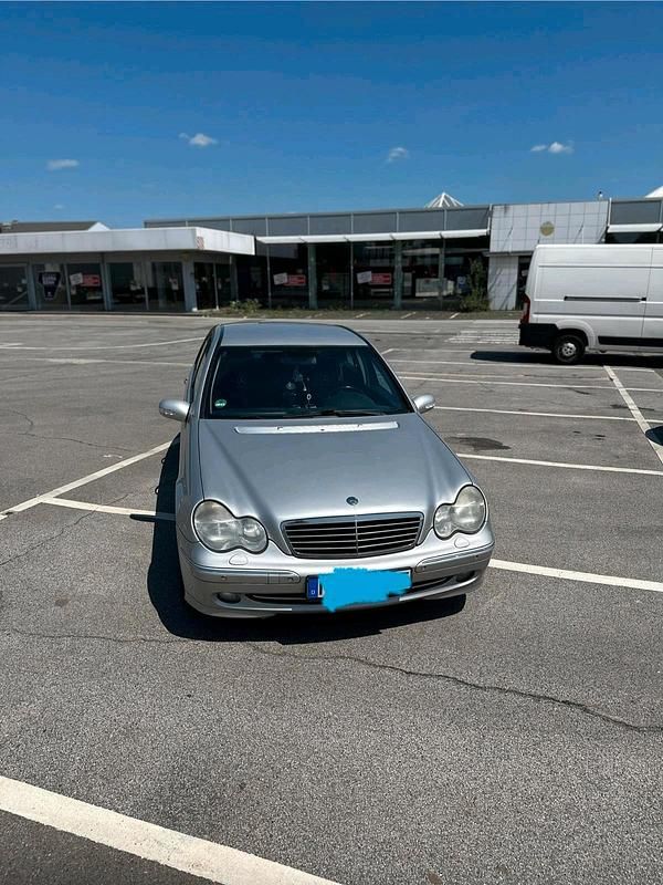 Gebraucht Mercedes C240 170 PS (125 kW) 2001 Silber Limousine