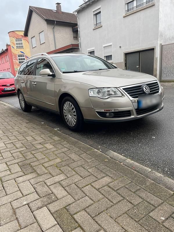 Gebraucht VW Passat Trendline 140 PS (102 kW) 2008 Beige Kombi