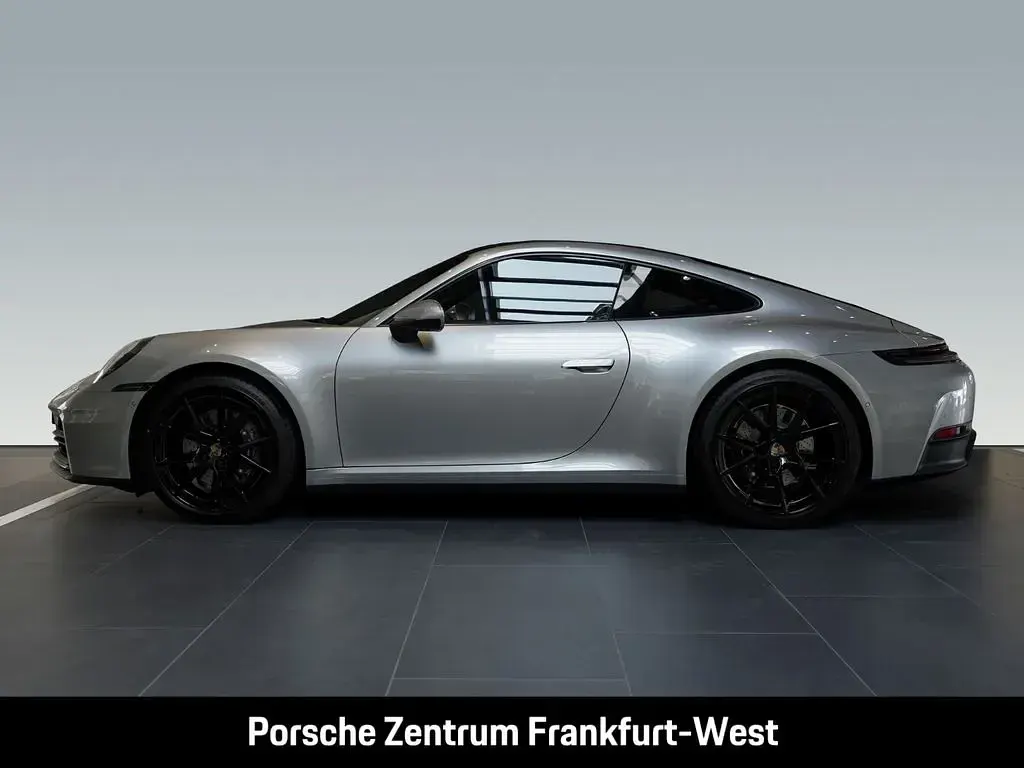 Gebraucht Porsche 911 Carrera 394 PS (289 kW) 2026 Silber Coupé